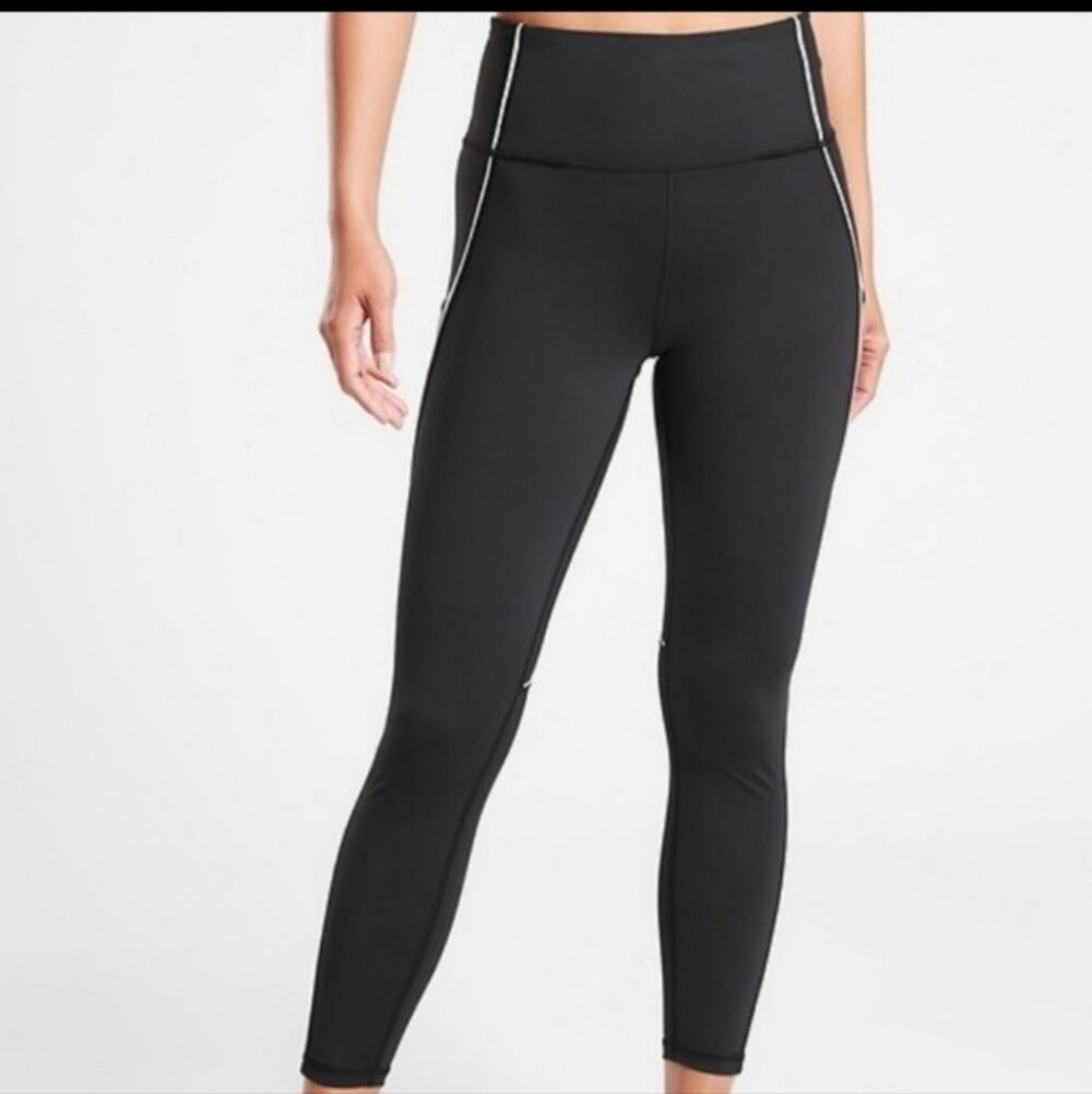 Athleta Black Reflective Tailwind 7/8 Tight Leggings XS